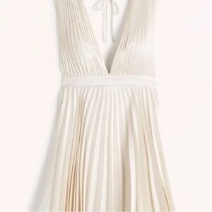 Abercrombie Plunge Pleated Mini Dress White - Size Small